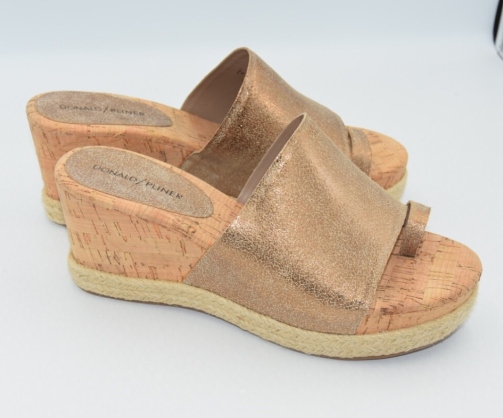 Donald Pliner Janet Metallic Espadrille Wedges Cork Toe Leather Sandal Gold 9M